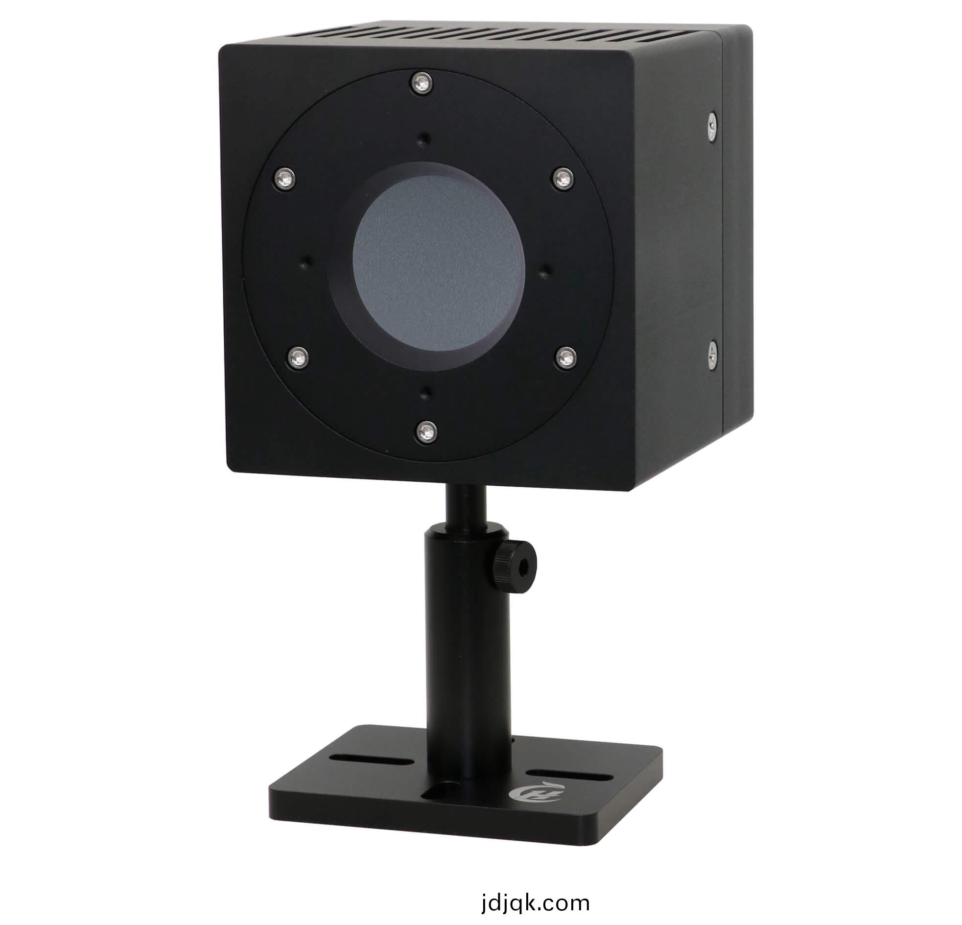 300mW- 600W 風冷熱(re)電(dian)堆激光功(gong)率計BND-F600-55